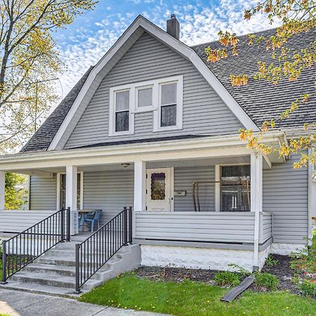 The Junction Victorian Home In Quaint Fortville! 外观 照片